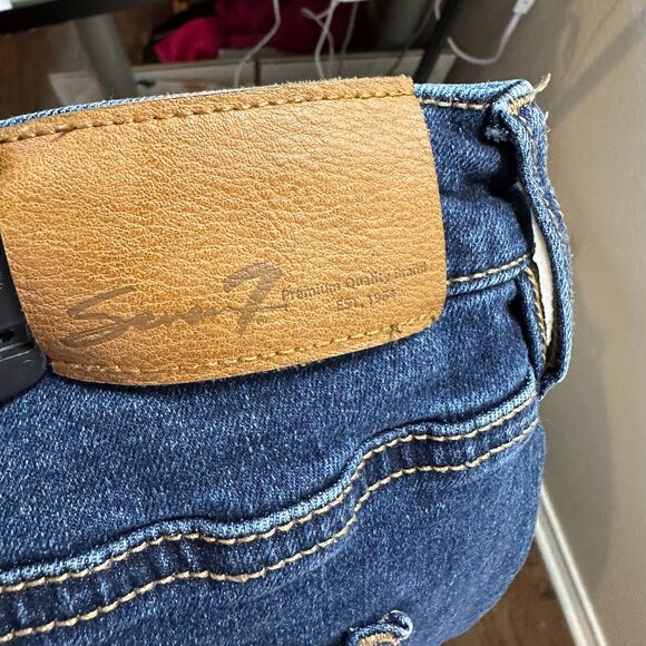 Seven7 Jean shorts, dark blue, Size 16 - Picture 4 of 5